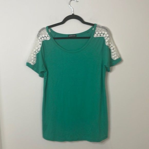 Hemisph USA rayon top - Picture 1 of 4